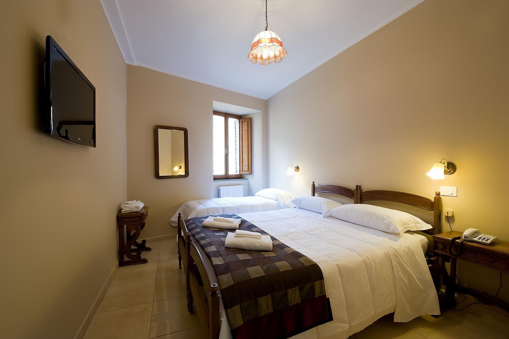 Hotel Properzio Ассизи Экстерьер фото