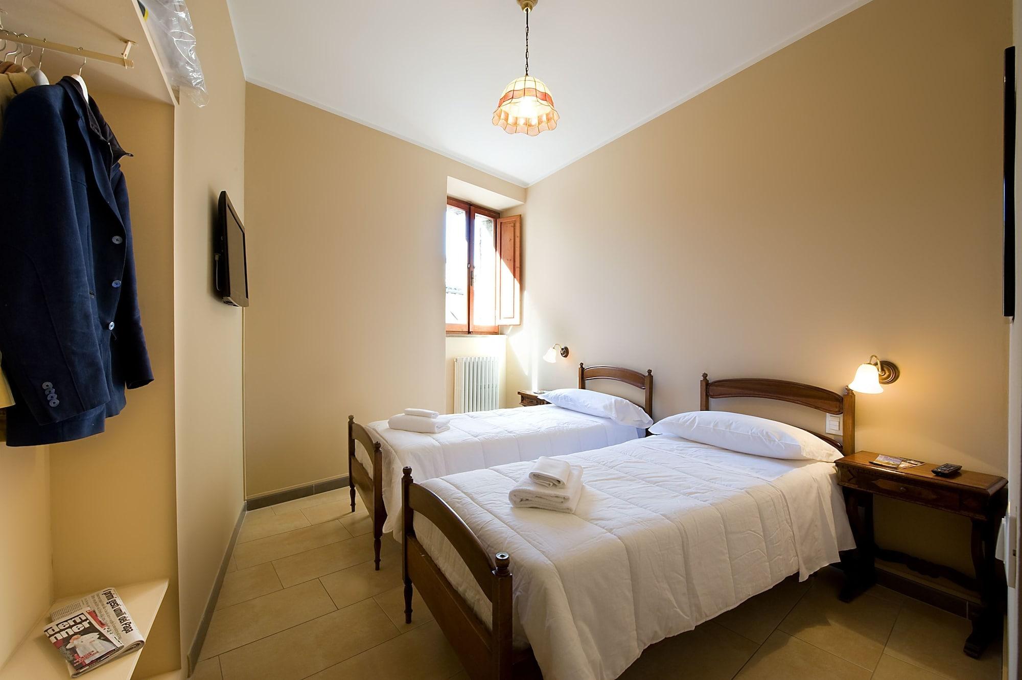 Hotel Properzio Ассизи Экстерьер фото